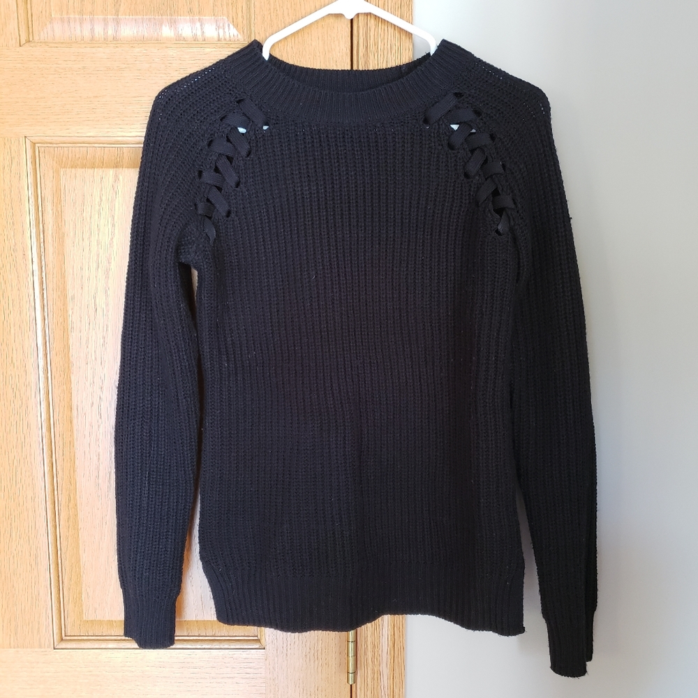 SO Sweater